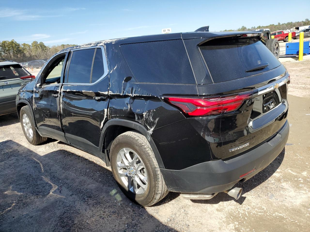 2023 CHEVROLET TRAVERSE LS VIN:1GNERFKW4PJ150771