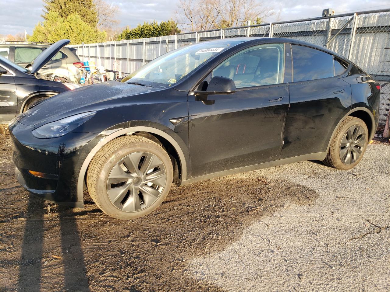 2024 TESLA MODEL Y  VIN:7SAYGDED5RF158563
