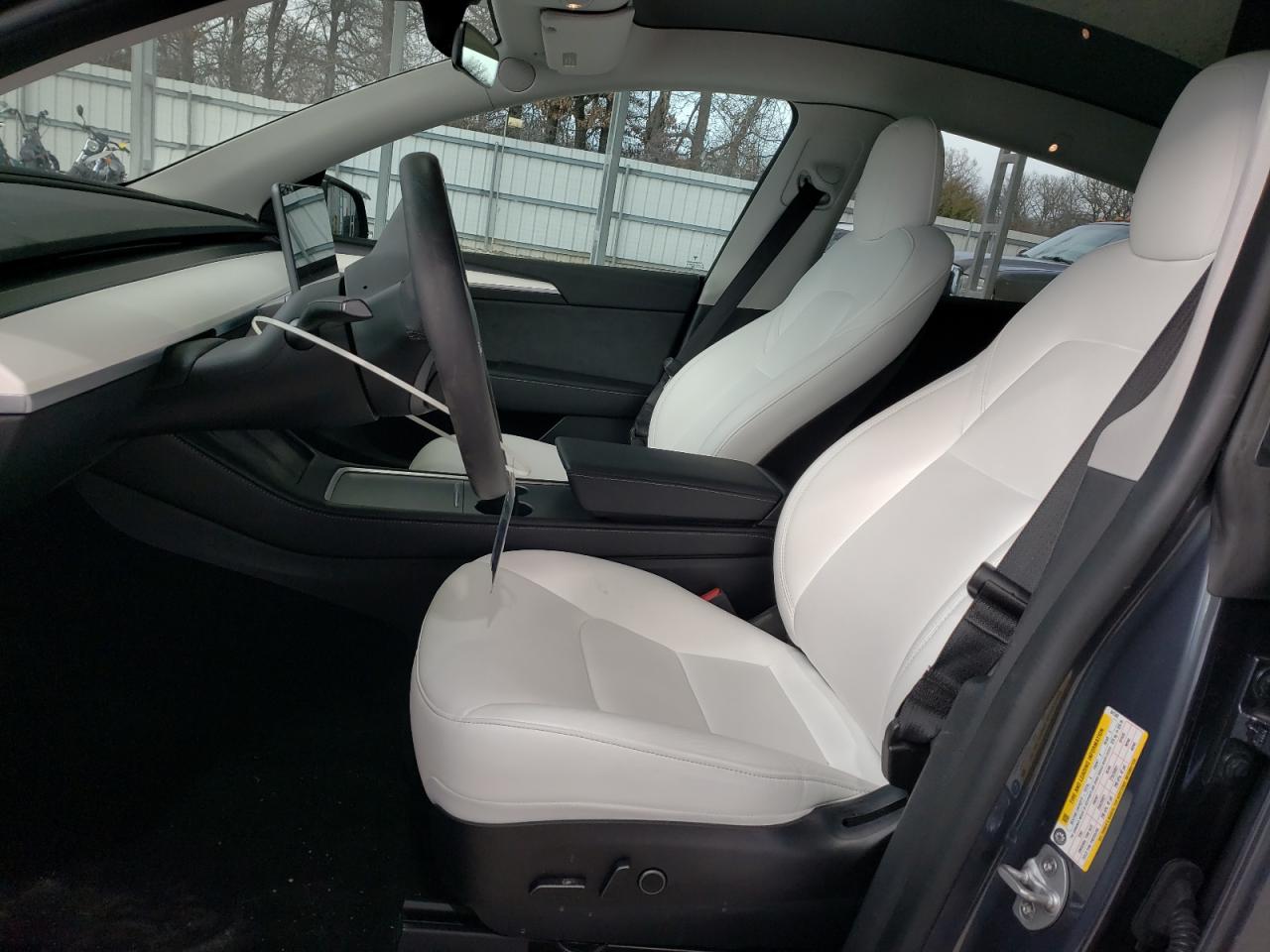2022 TESLA MODEL Y  VIN:7SAYGDEF4NF541342