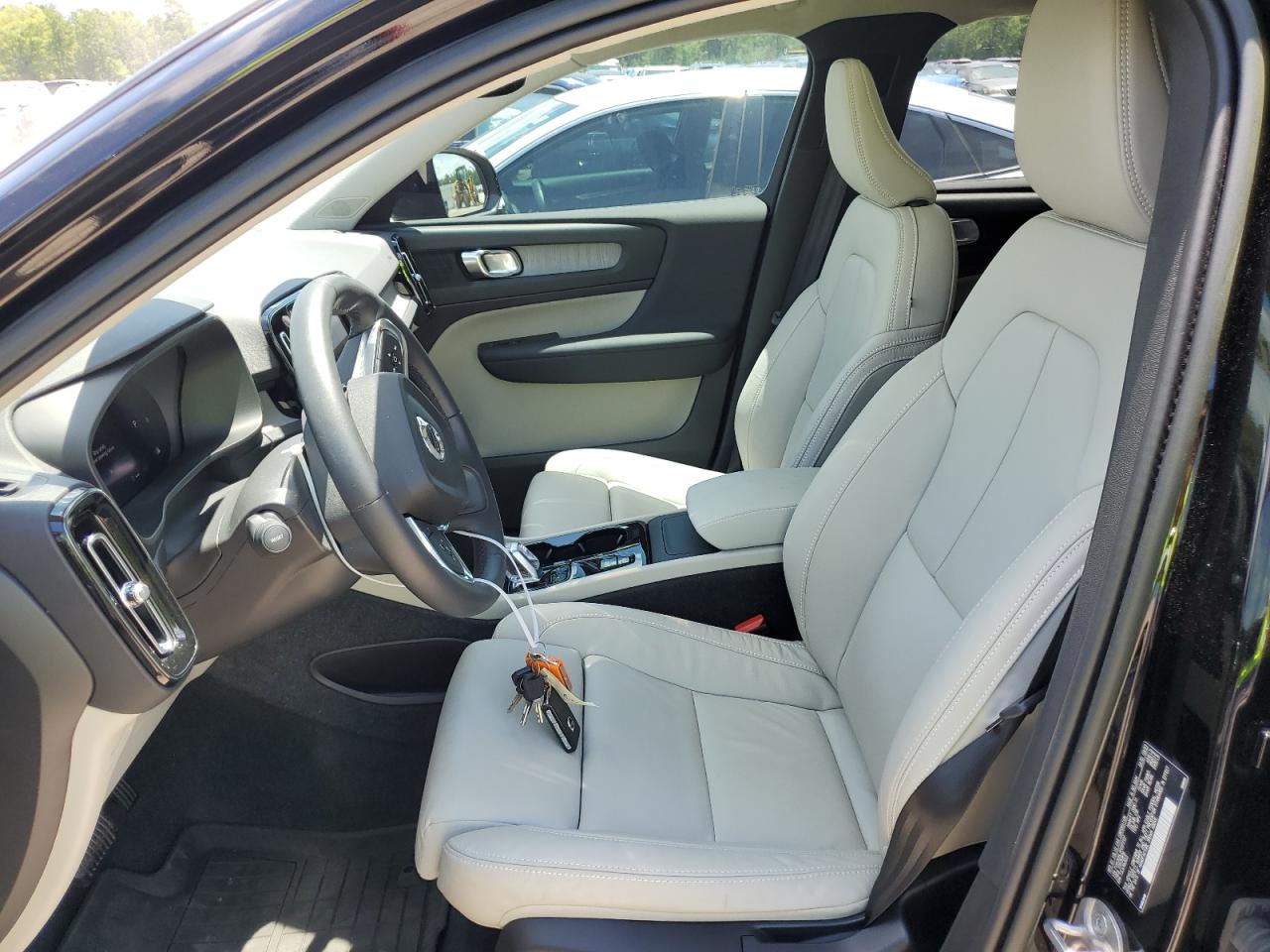 2023 VOLVO XC40 PLUS VIN:YV4K92HL5P2072137