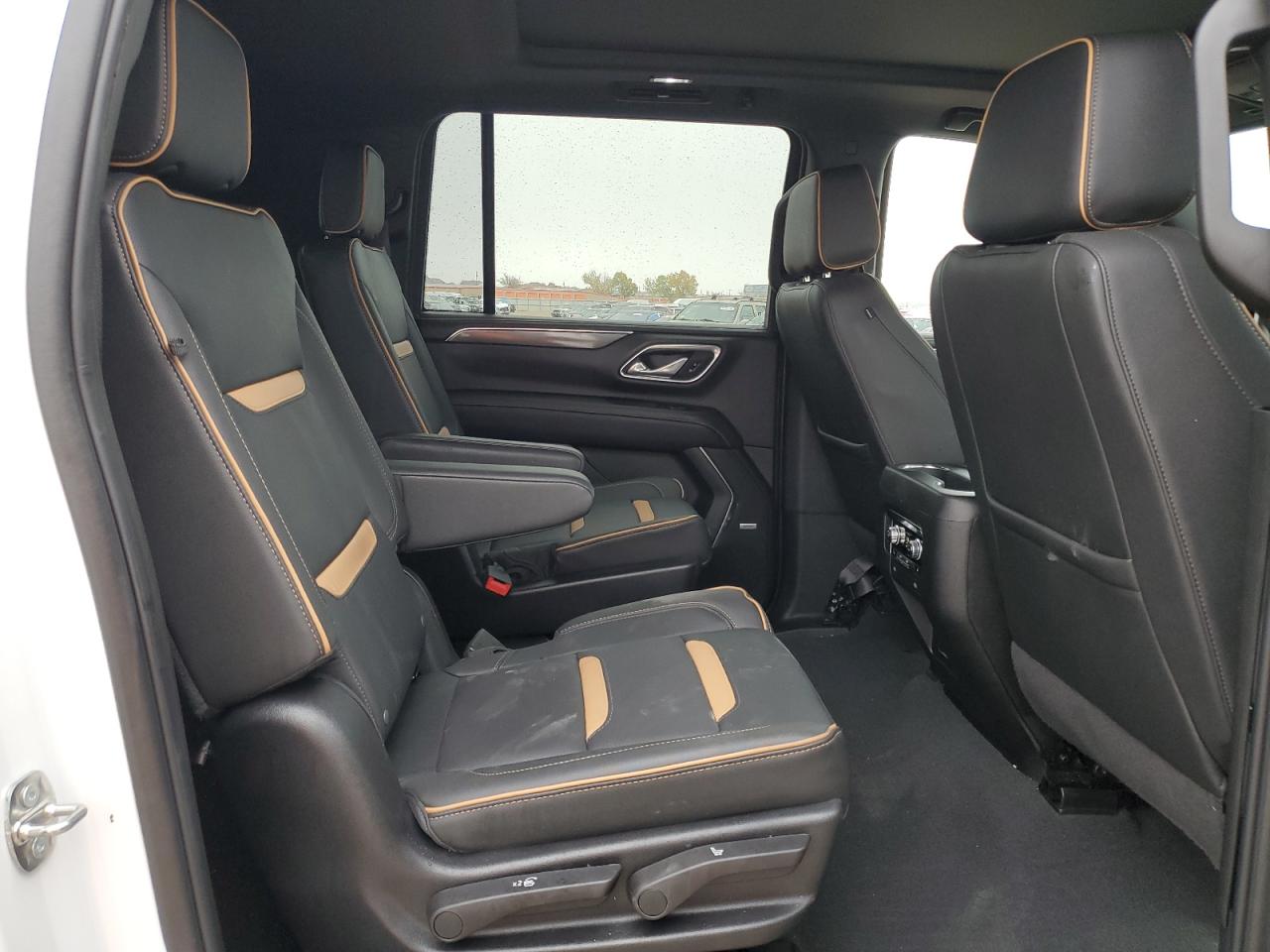 2024 GMC YUKON XL K1500 AT4 VIN:1GKS2HKD8RR119817