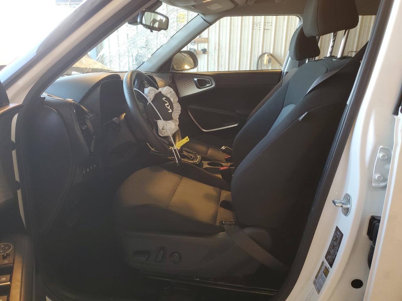 2023 KIA SOUL LX VIN:KNDJ23AU9P7896575