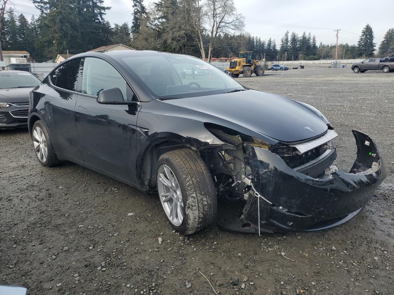 2024 TESLA MODEL Y  VIN:7SAYGAEE8RF985321