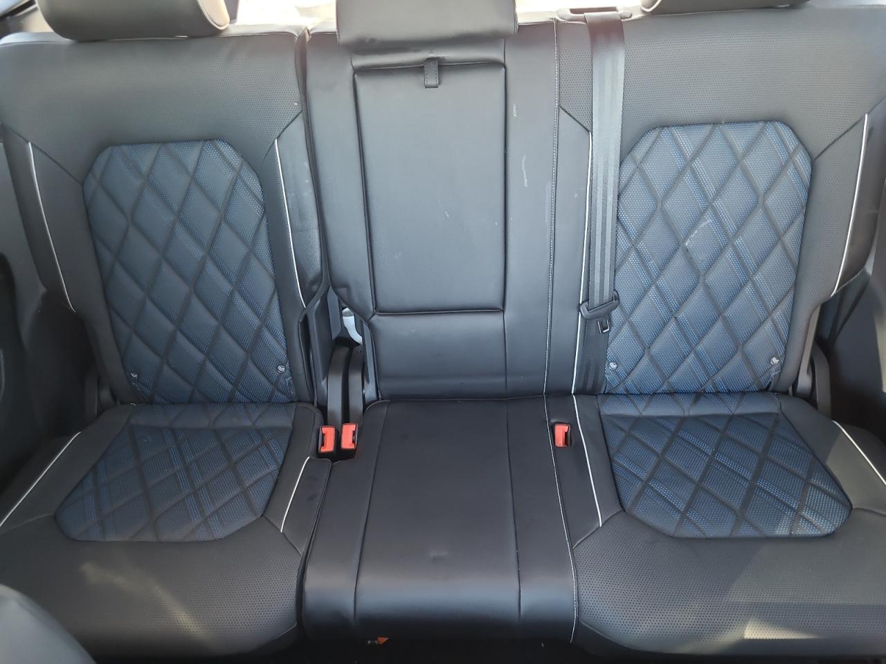 2024 VOLKSWAGEN ATLAS CROSS SPORT SEL PREMIUM R-LINE VIN:1V2FE2CA7RC252334