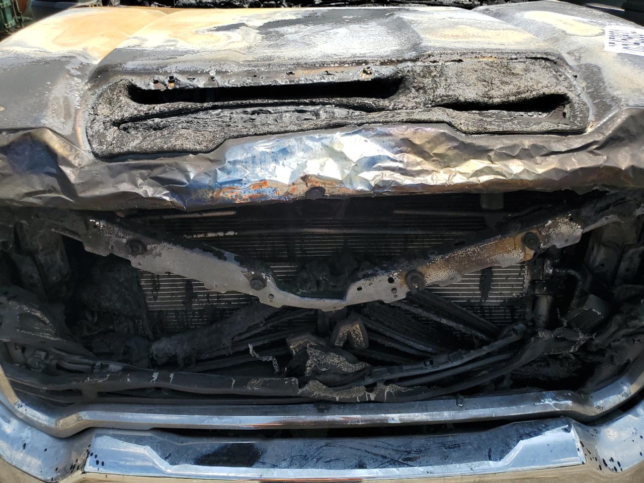 2022 GMC SIERRA K1500 AT4X VIN:3GTUUFEL1NG568630
