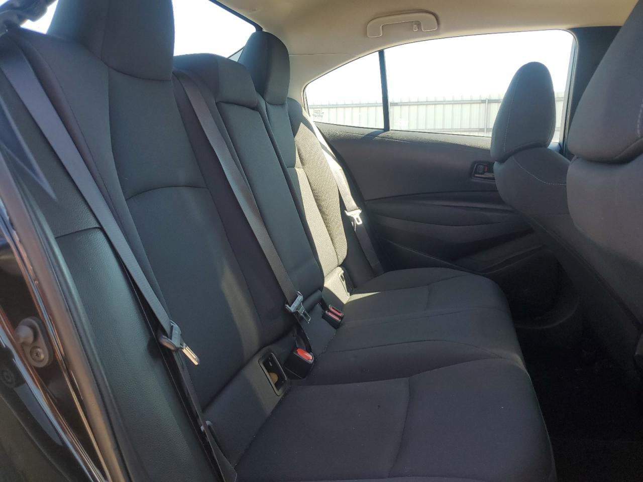 2022 TOYOTA COROLLA LE VIN:5YFEPMAE9NP289363