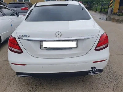 2017 Mercedes-Benz E 220 WDDZF0EB8HA111262 VIN:WDDZF0EB8HA111262