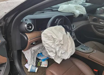 2021 Mercedes-Benz E 220 W1KZF0FB0MA933045 VIN:W1KZF0FB0MA933045