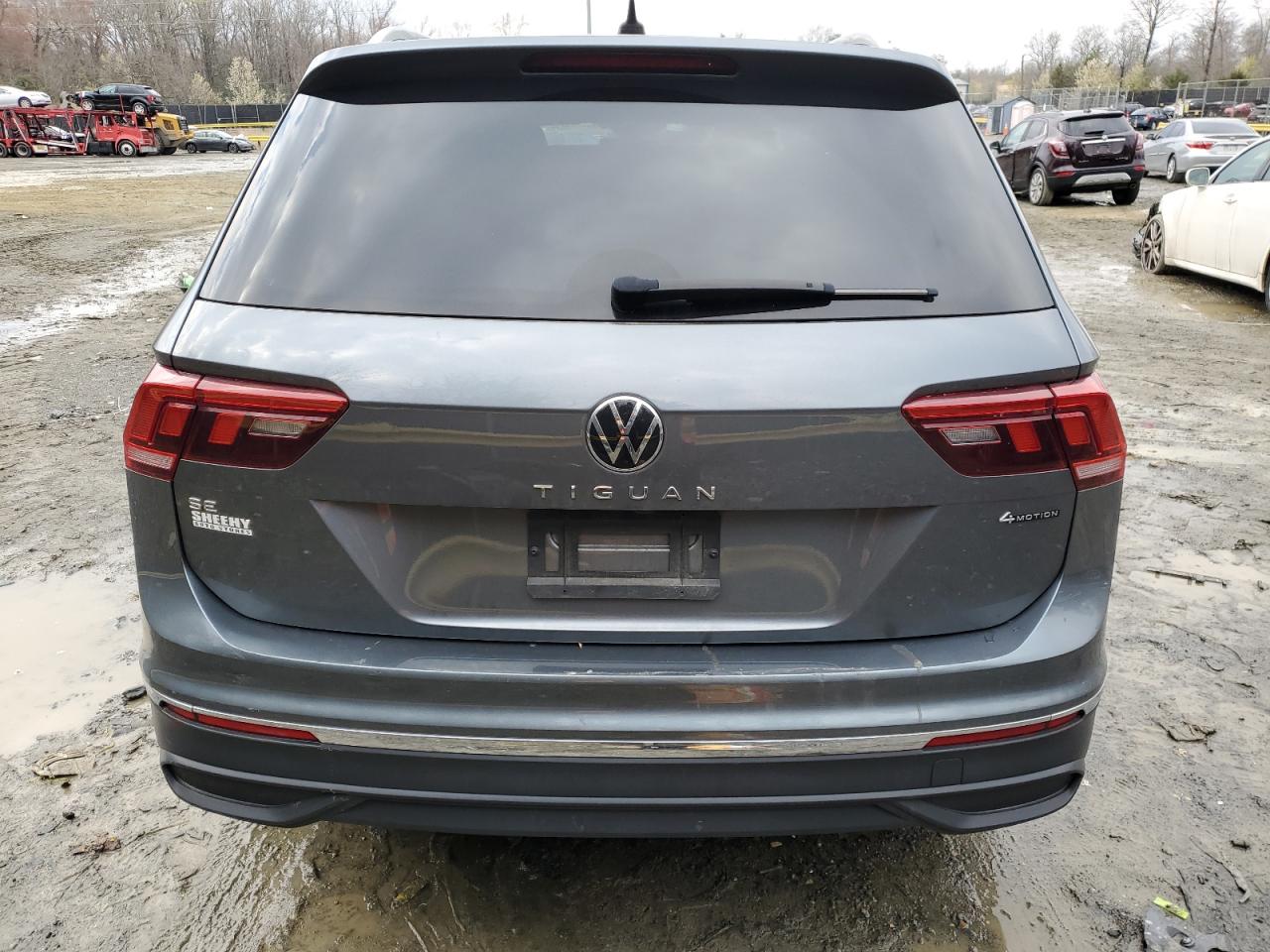 2022 VOLKSWAGEN TIGUAN SE VIN:3VV2B7AX9NM041871