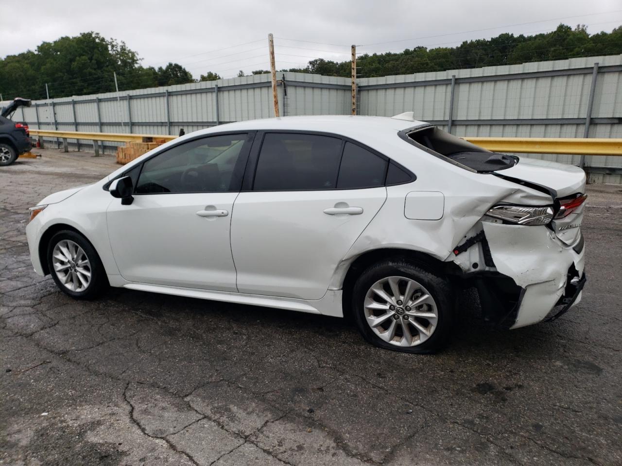 2022 TOYOTA COROLLA LE VIN:5YFVPMAE1NP385438