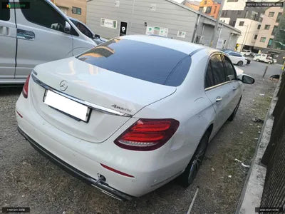 2017 Mercedes-Benz E 300 WDDZF4KB9JA349476 VIN:WDDZF4KB9JA349476
