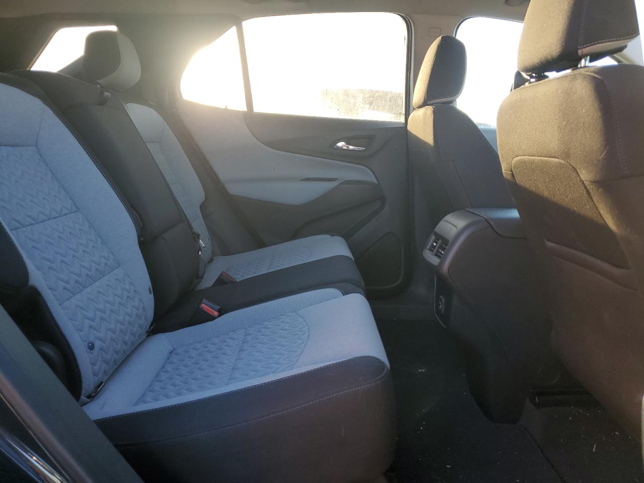 2022 CHEVROLET EQUINOX LS VIN:3GNAXHEV6NS115910