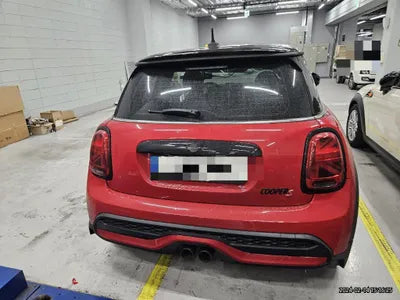 2022 MINI Cooper VIN: