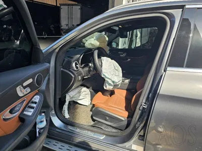 2022 Mercedes-Benz GLC 300 VIN: