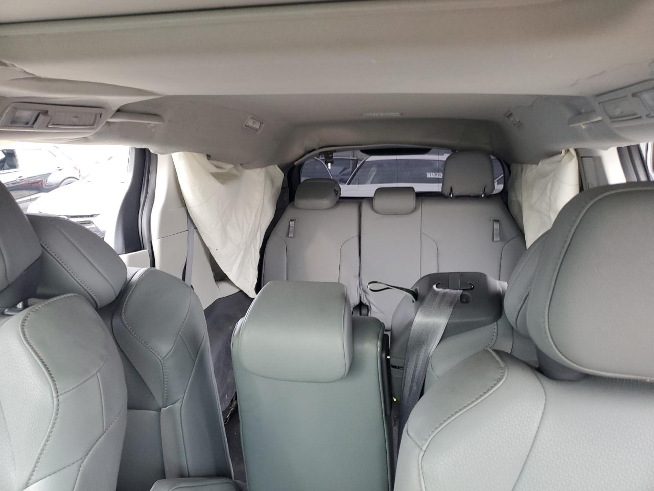 2022 TOYOTA SIENNA XLE VIN:5TDYRKEC6NS112524