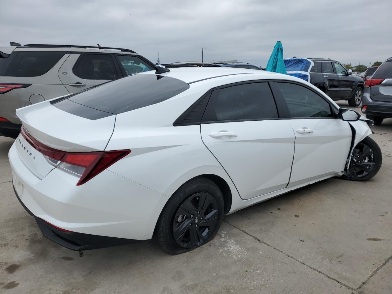 2022 HYUNDAI ELANTRA SEL VIN:5NPLS4AG7NH083673
