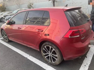 2016 Volkswagen Golf VIN: