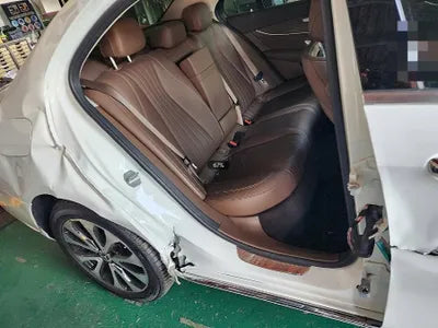 2017 Mercedes-Benz E 300 VIN: