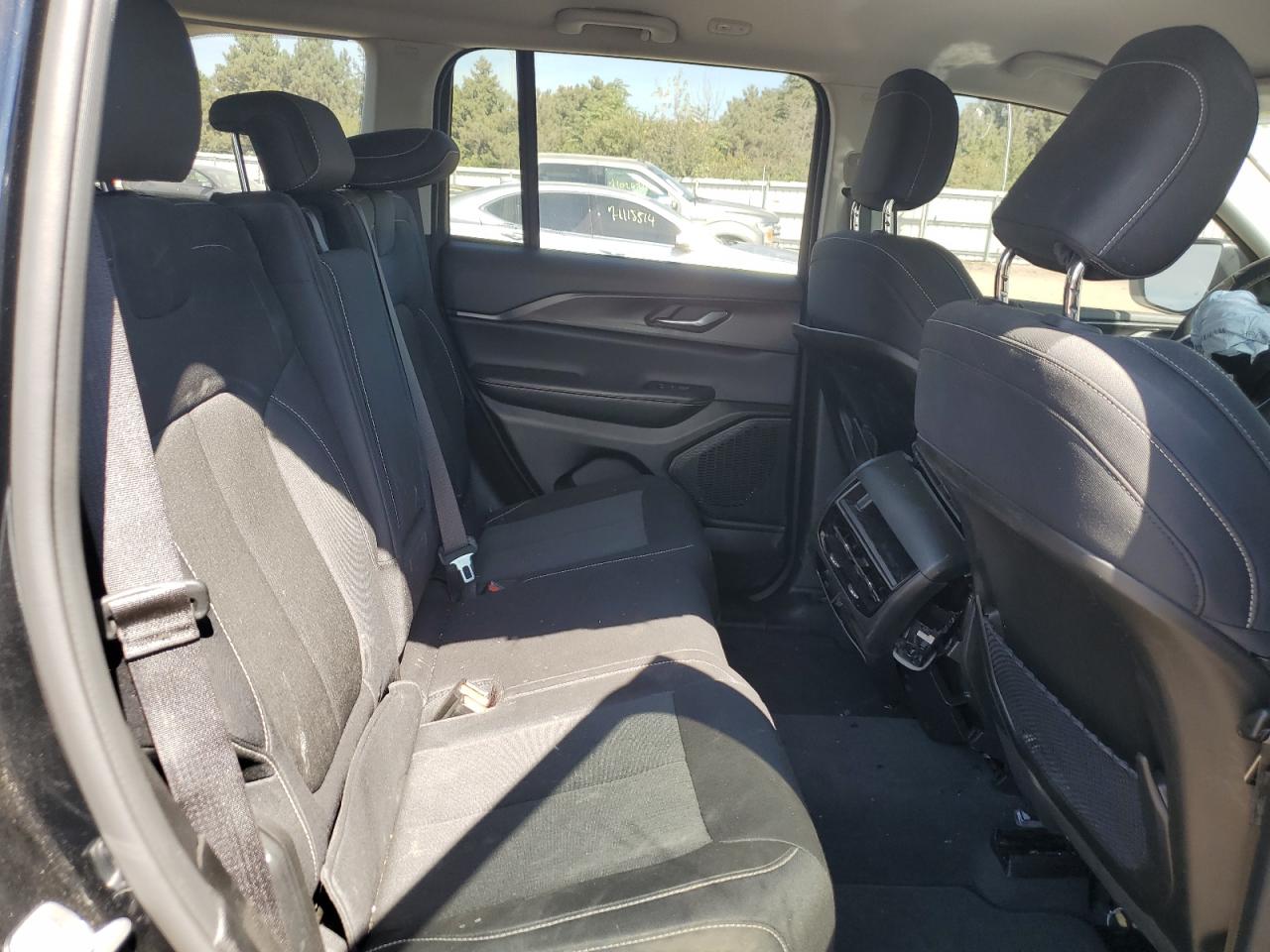 2023 JEEP GRAND CHEROKEE LAREDO VIN:1C4RJHAGXPC548773