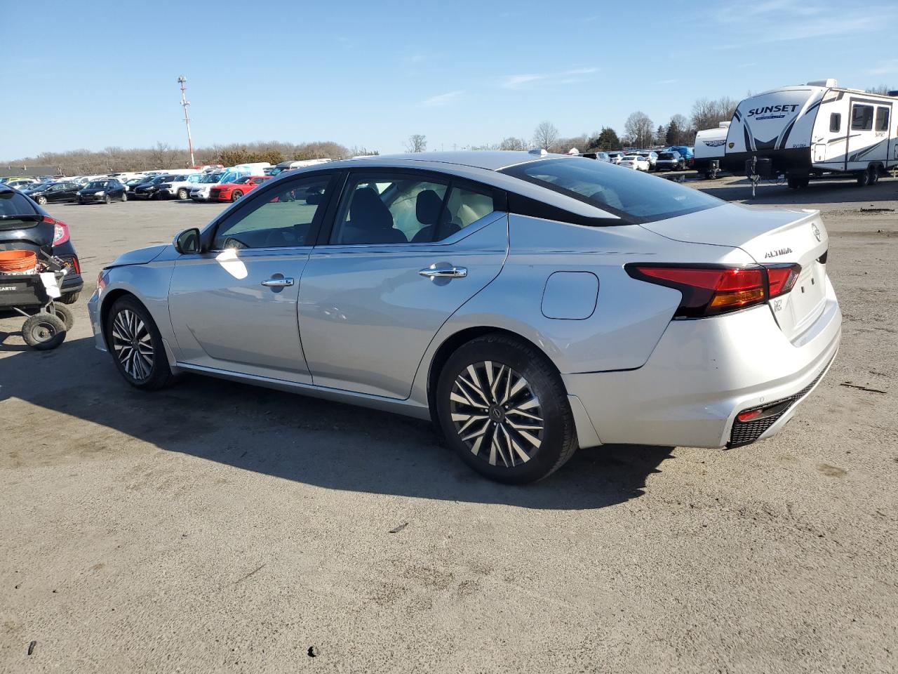2024 NISSAN ALTIMA SV VIN:1N4BL4DV6RN410188