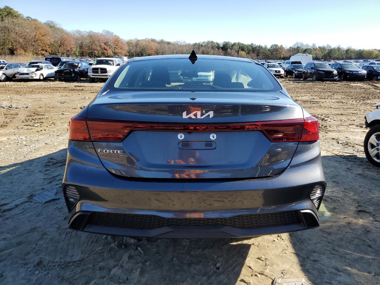 2022 KIA FORTE FE VIN:3KPF24AD5NE500201