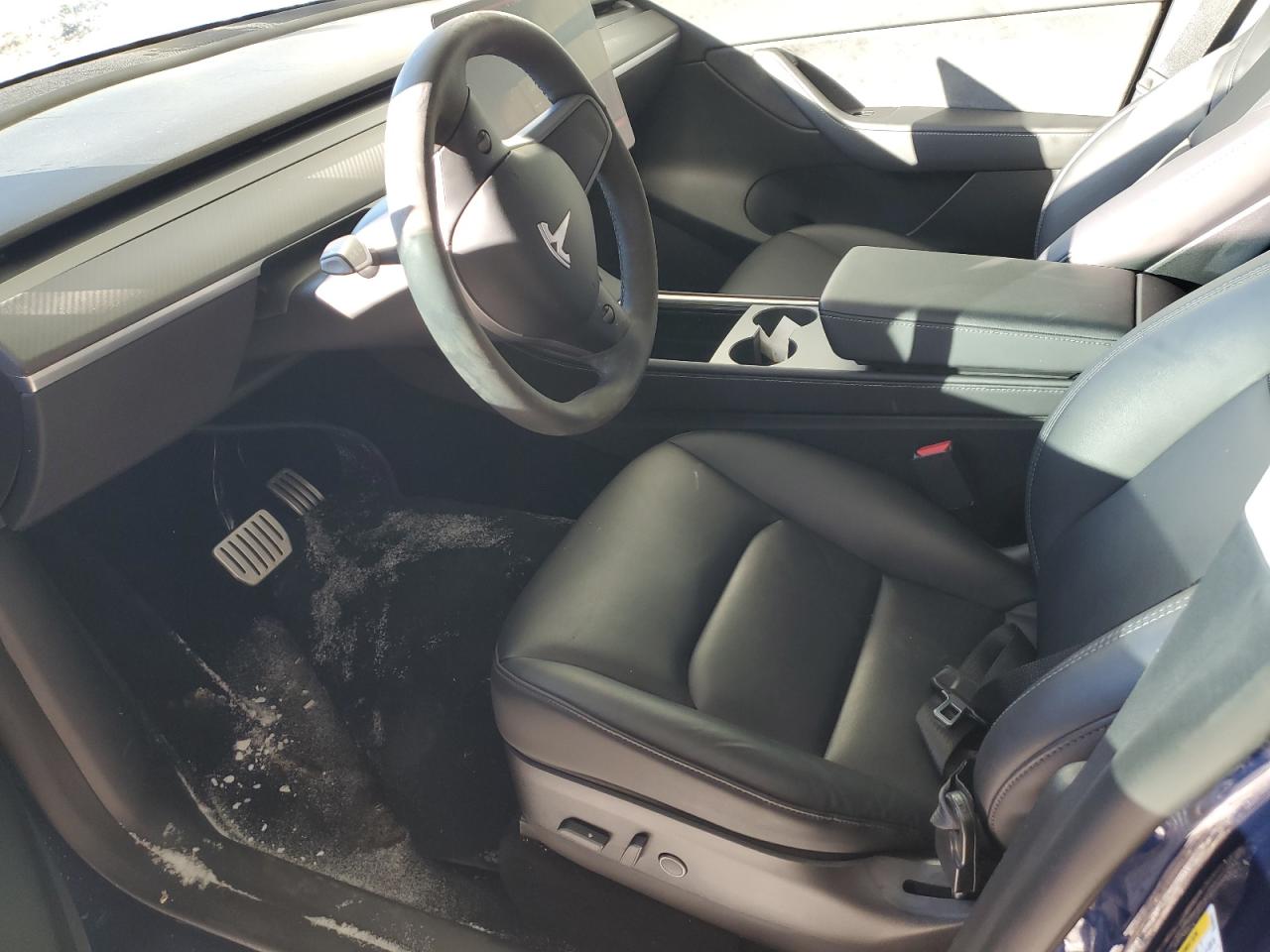 2022 TESLA MODEL Y  VIN:7SAYGDEF6NF510979