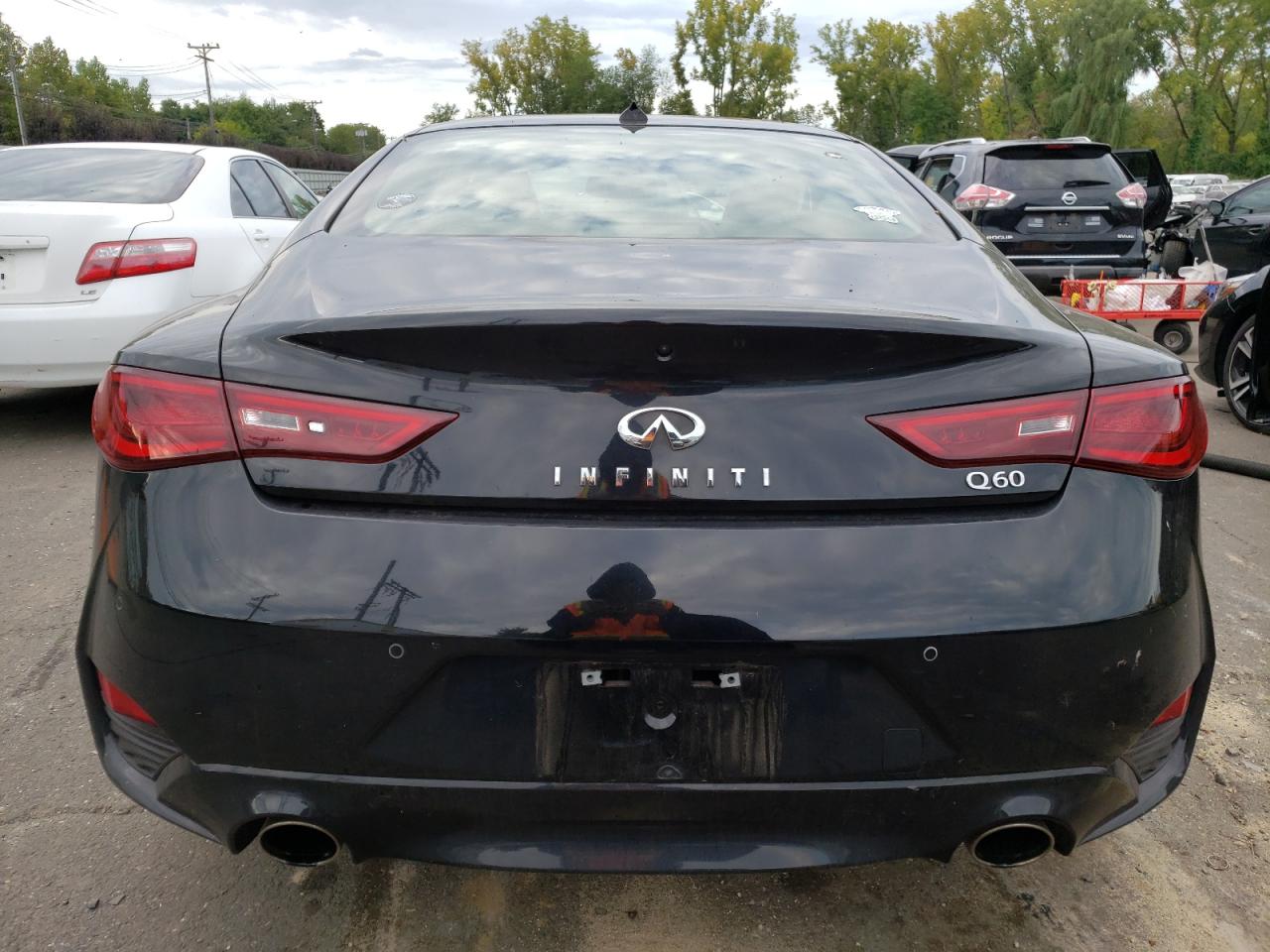 2022 INFINITI Q60 LUXE VIN:JN1EV7KK2NM600312