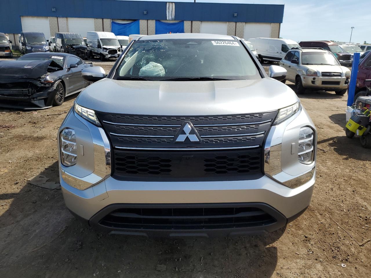 2022 MITSUBISHI OUTLANDER ES VIN:JA4J4TA85NZ014696