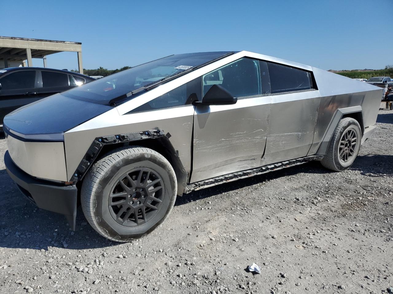 2024 TESLA CYBERTRUCK  VIN:7G2CEHEDXRA051815