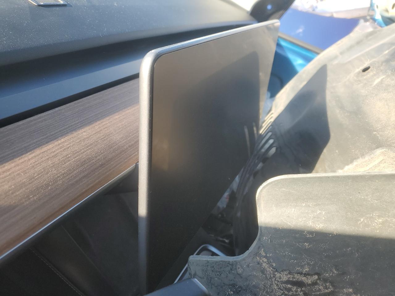 2023 TESLA MODEL Y  VIN:7SAYGAEE2PF910238