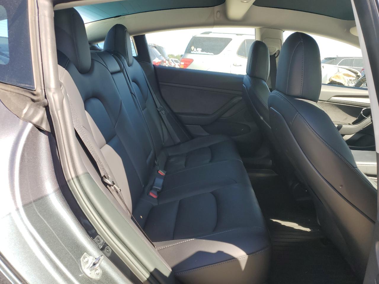 2022 TESLA MODEL 3  VIN:5YJ3E1EB3NF345885
