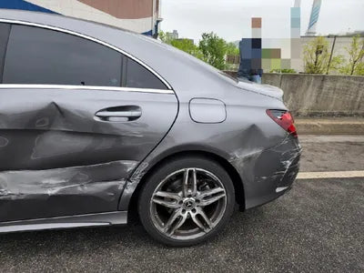 2018 Mercedes-Benz CLA 220 WDDSJ4FB8JN603942 VIN:WDDSJ4FB8JN603942