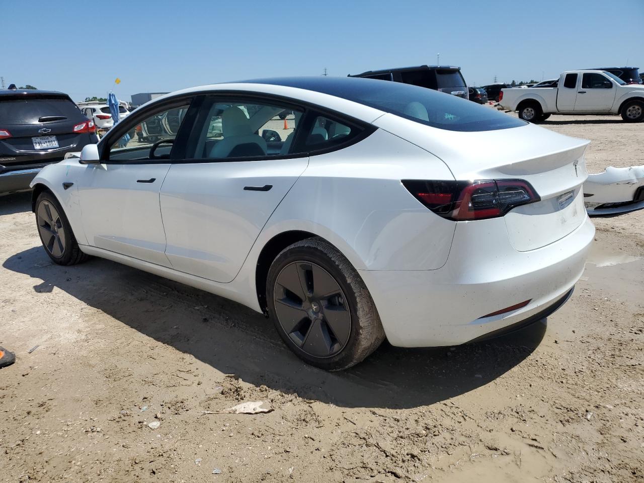 2023 TESLA MODEL 3  VIN:5YJ3E1EAXPF493803