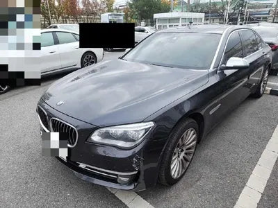 2014 BMW 740 VIN: