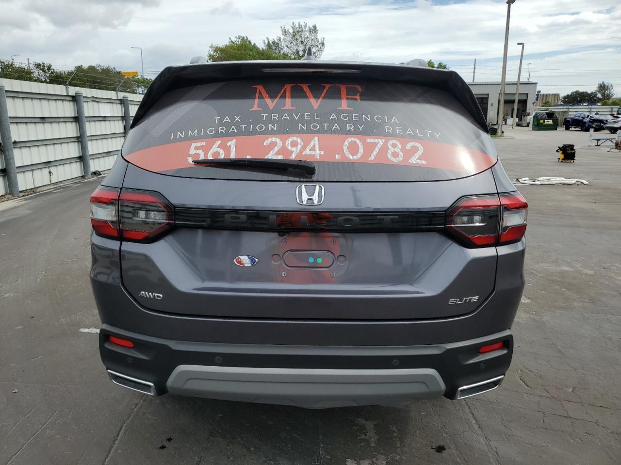 2024 HONDA PILOT ELITE VIN:5FNYG1H87RB005922