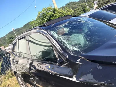 2019 BMW 320 WBAUZ3108KLT05204 VIN:WBAUZ3108KLT05204