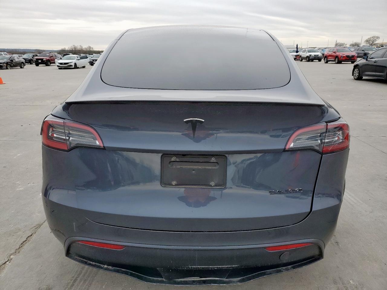 2023 TESLA MODEL Y  VIN:7SAYGDEF0PF976846