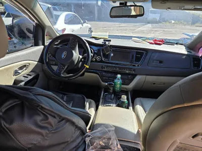 2014 Kia Carnival VIN:
