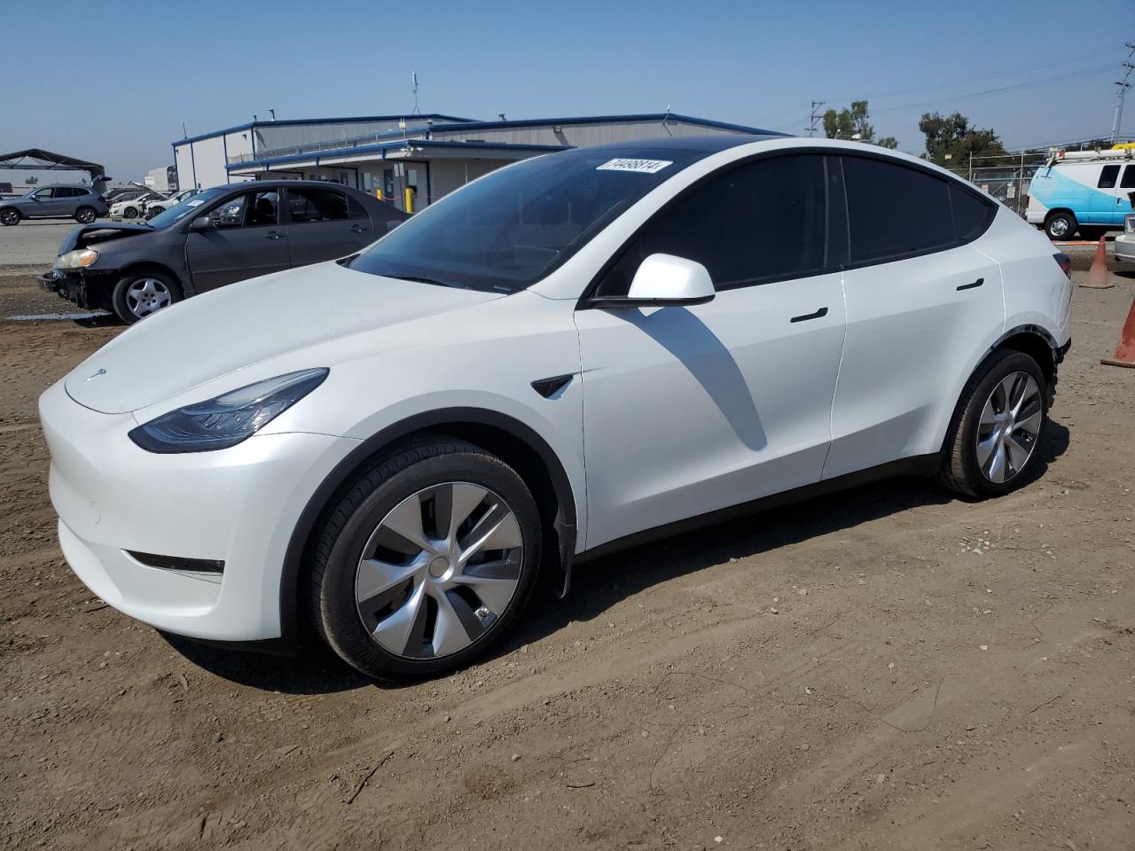 2023 TESLA MODEL Y  VIN:7SAYGDEE0PA112111