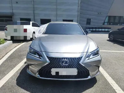 2020 Lexus ES 300 VIN: