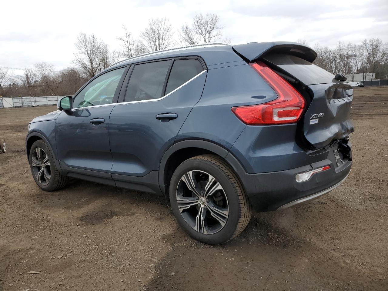 2022 VOLVO XC40 T5 INSCRIPTION VIN:YV4162UL3N2646788