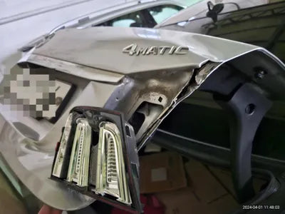 2015 Mercedes-Benz E 300 VIN: