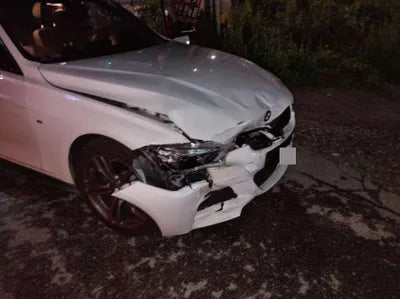 2016 BMW 320 WBA8C5106GK636682 VIN:WBA8C5106GK636682