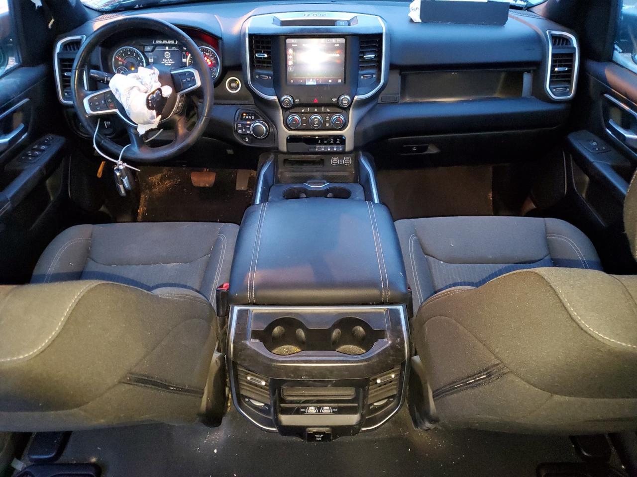 2022 RAM 1500 BIG HORN/LONE STAR VIN:1C6RRFFG1NN324211