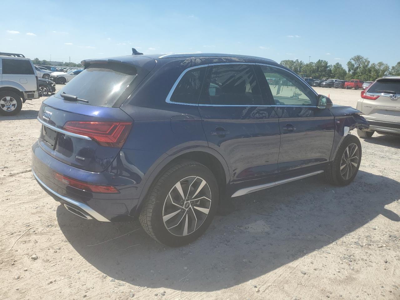 2024 AUDI Q5 PREMIUM PLUS 45 VIN:WA1EAAFY8R2017114