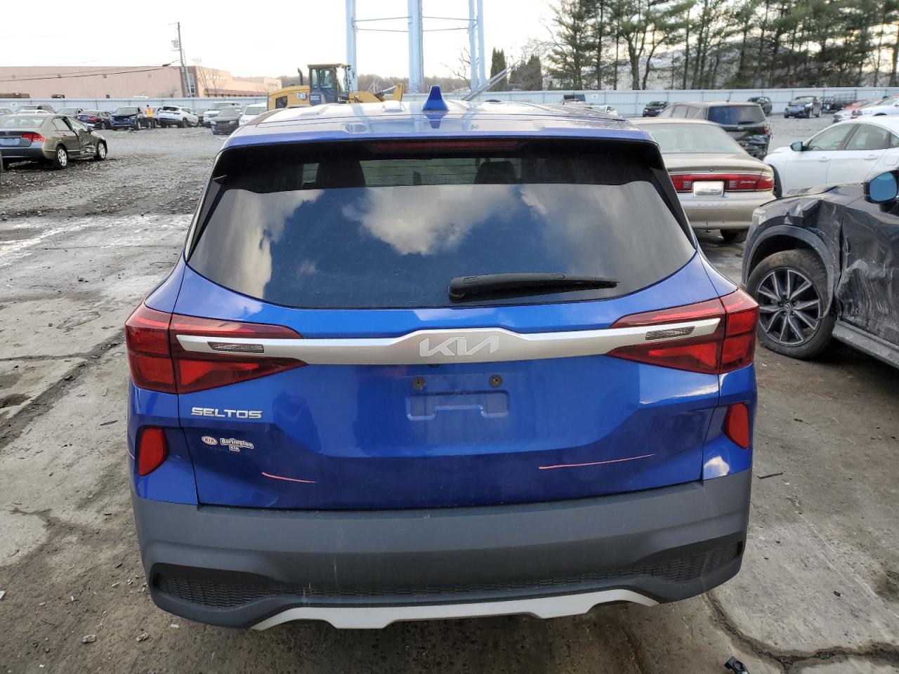 2022 KIA SELTOS LX VIN:KNDEPCAA4N7235414