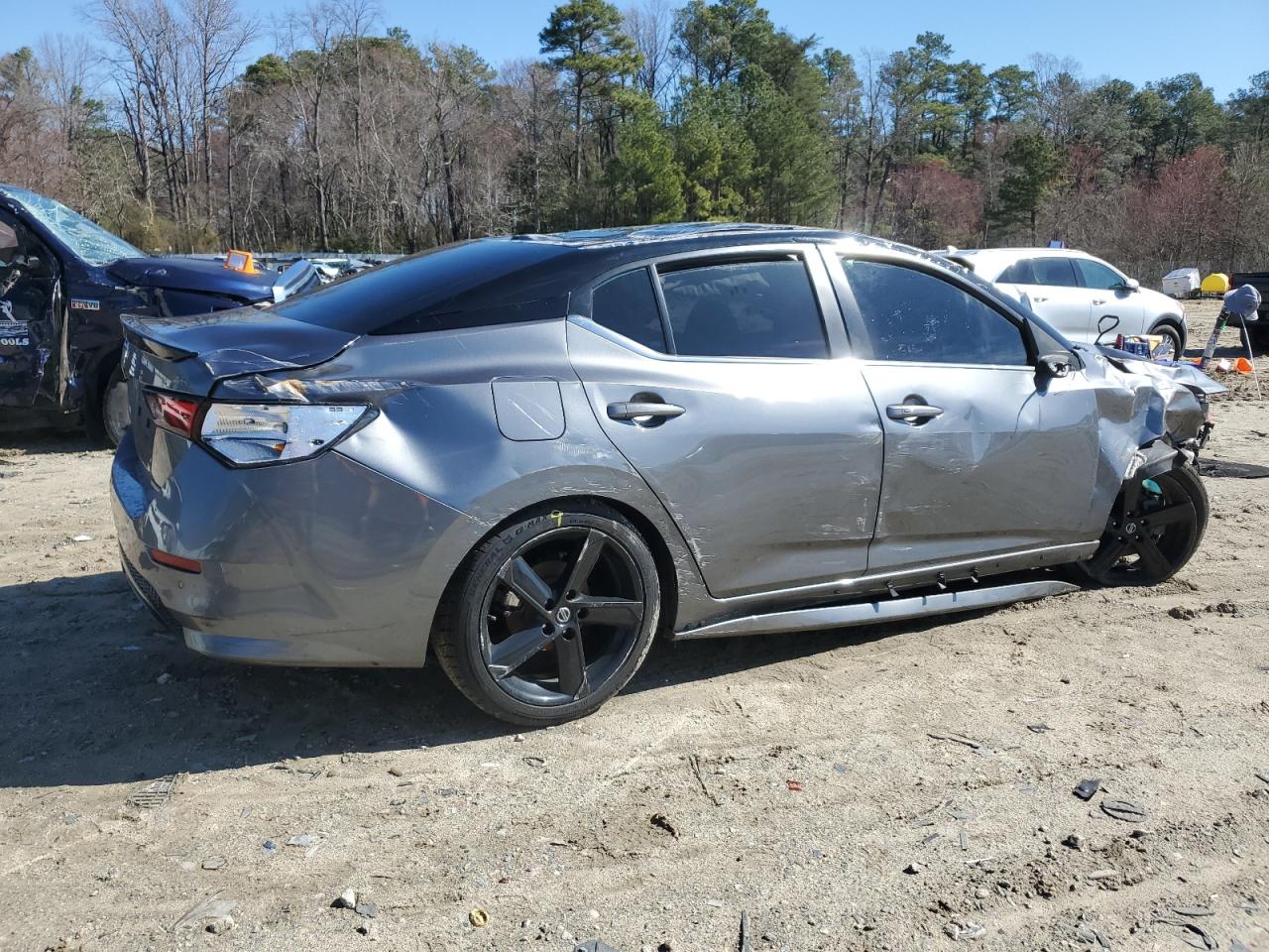 2022 NISSAN SENTRA SR VIN:3N1AB8DV2NY229556