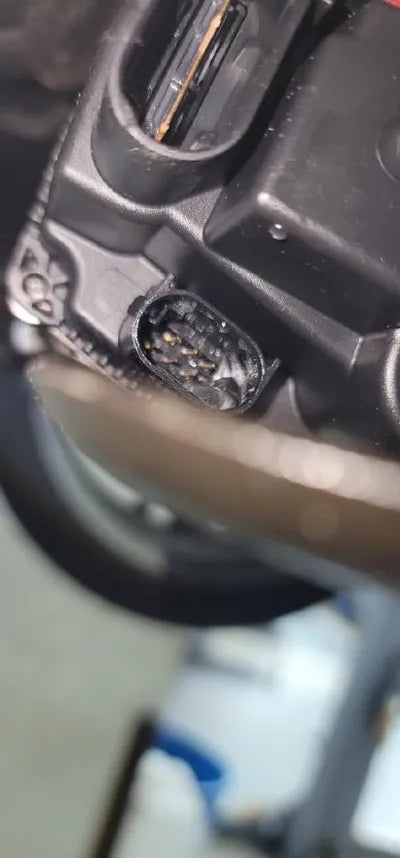 2015 Mercedes-Benz E 250 VIN: