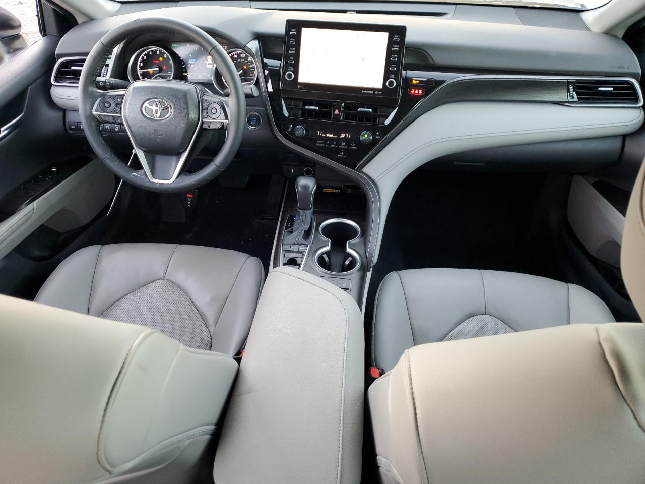 2022 TOYOTA CAMRY XLE VIN:4T1F11BK2NU063270