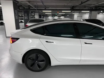 2020 Tesla Model 3 VIN: